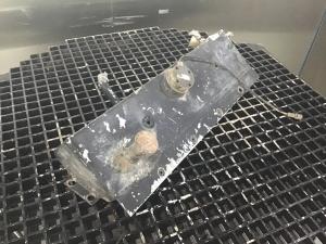 Liebherr Ausgleichsbehälter